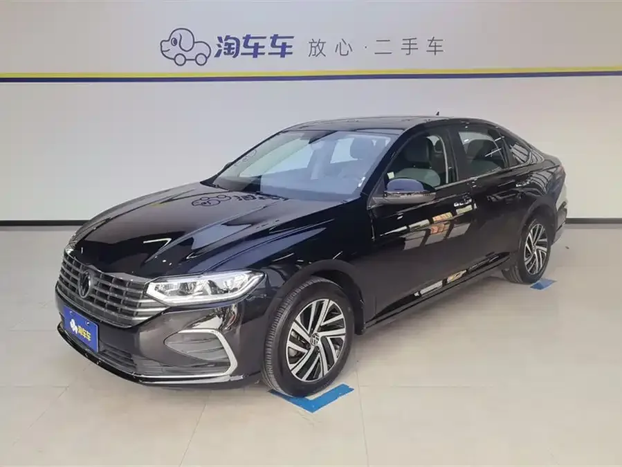 Volkswagen Lavida Lavida 2023 300TSI DSG Full Edition 2024 — фото 1, купить с доставкой в Москву