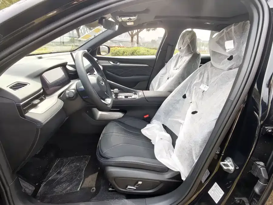 Geely Xingrui Xingrui 2026 Dongfang Yao 1.5TD Kunlun Edition 2026 — миниатюра 4