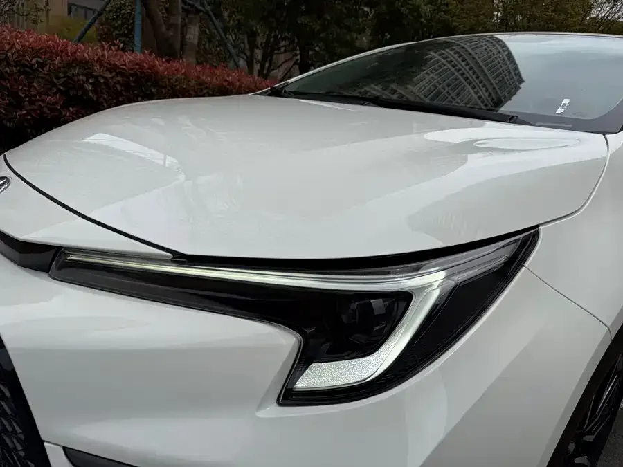 Toyota Levin 2023 Corolla Intelligent Electric Hybrid 1.8L Sports Edition 2023 — миниатюра 4