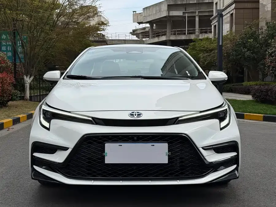 Toyota Levin 2023 Corolla Intelligent Electric Hybrid 1.8L Sports Edition 2023 — фото 1, купить с доставкой в Москву