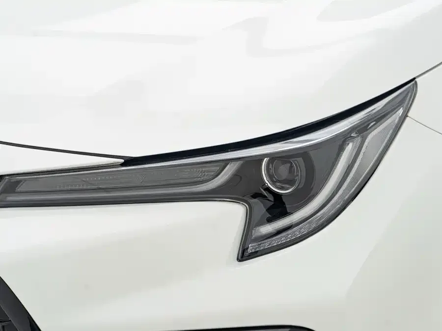 Toyota Levin 2022 Lelink 185T CVT Sports Edition 2023 — миниатюра 5