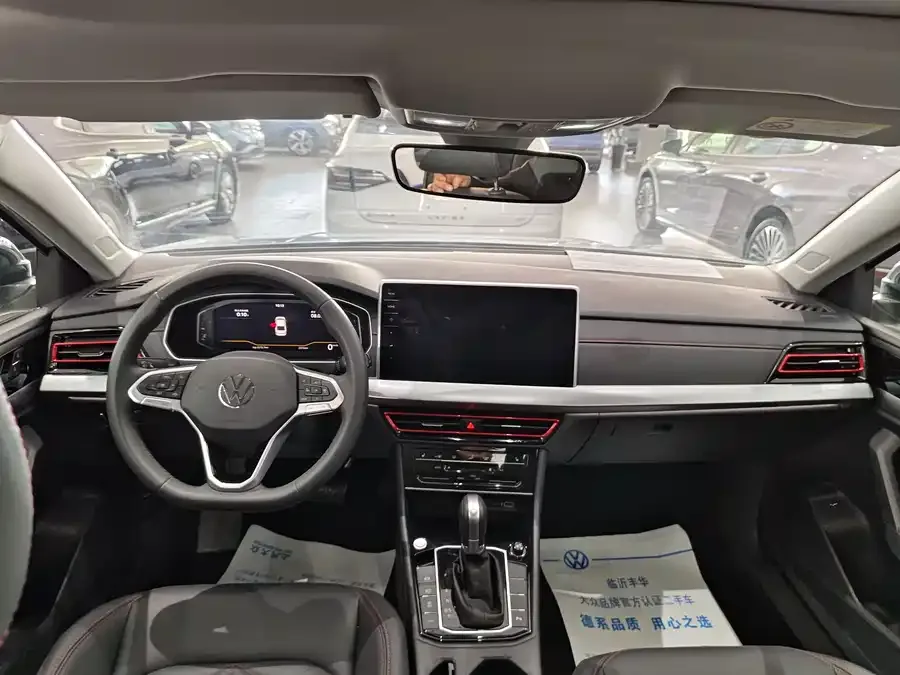 Volkswagen Lavida Lavida 2024 300TSI DSG Starry Sky Leading Edition 2024 — миниатюра 2
