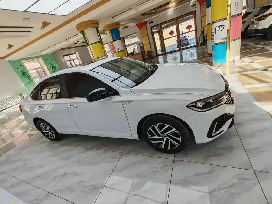 Volkswagen Lavida Lavida 2023 280TSI DSG Starry Sky Edition 2022 — миниатюра 2