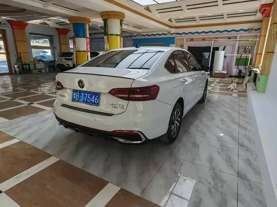 Volkswagen Lavida Lavida 2023 280TSI DSG Starry Sky Edition 2022 — миниатюра 3