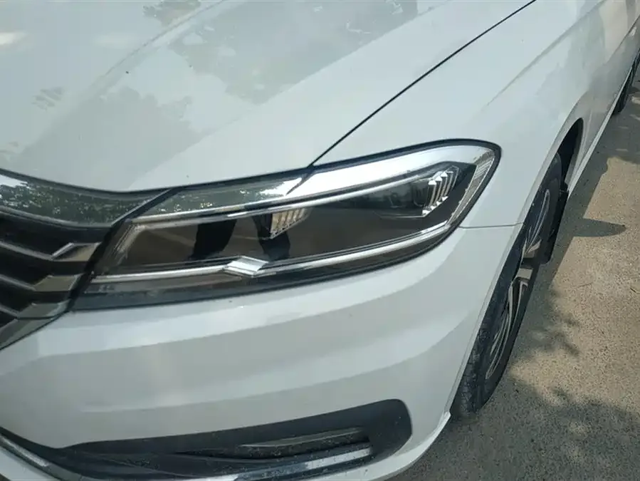 Volkswagen Lavida Lavida 2022 1.5L Automatic Vision Edition 2022 — миниатюра 2