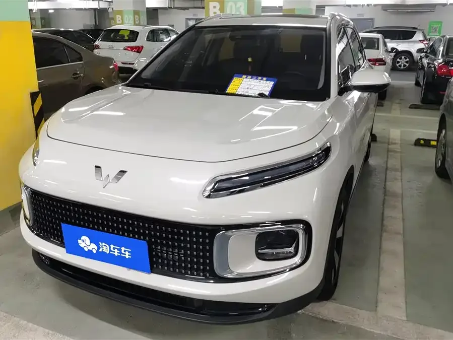 Wuling Nebula Wuling Xingyun 2023 2.0L DHT Flagship Edition 2024 — фото 1, купить с доставкой в Москву