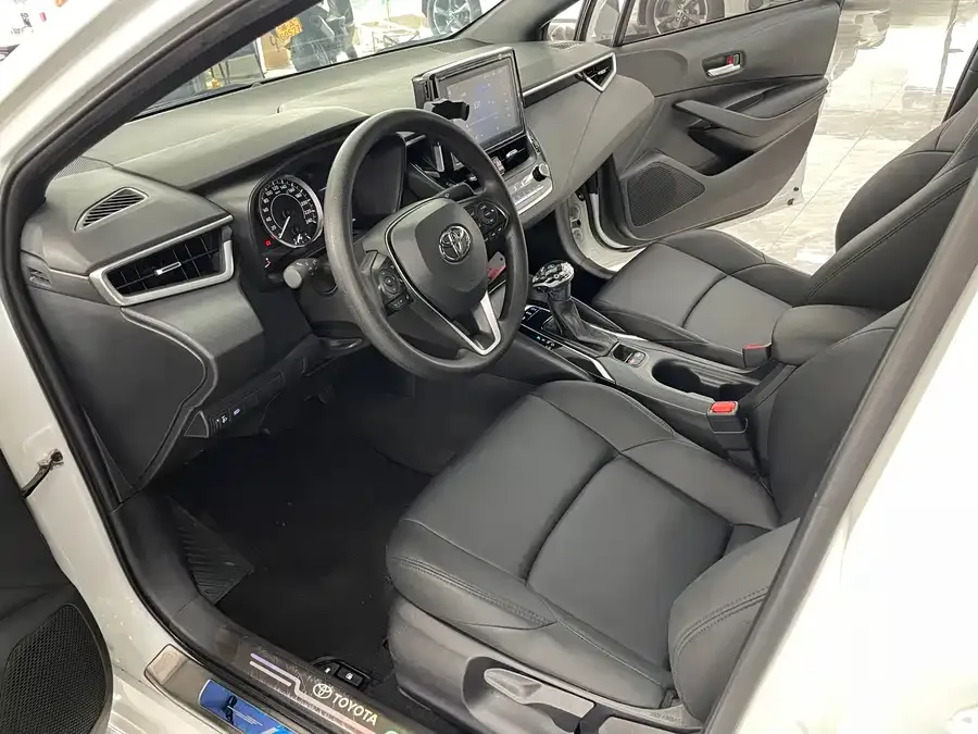 Toyota Levin 2022 Lelink 185T CVT Luxury Edition 2022 — миниатюра 2