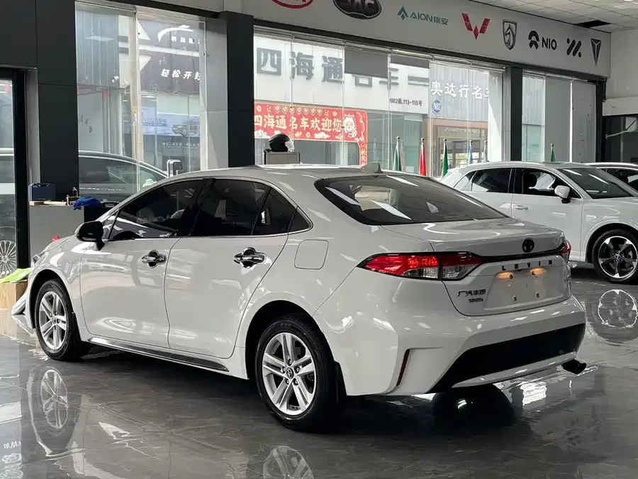 Toyota Levin 2022 Lelink 185T CVT Luxury Edition 2022 — миниатюра 4
