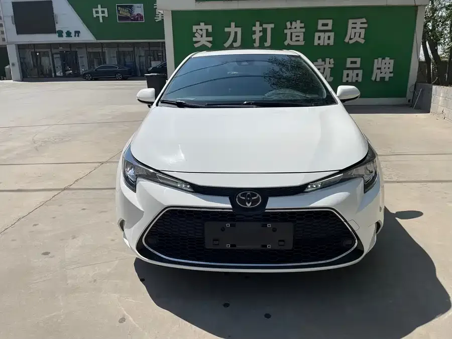 Toyota Levin 2022 Lelink 185T CVT Luxury Edition 2022 — фото 1, купить с доставкой в Москву