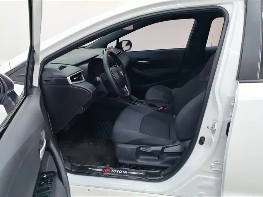 Toyota Levin Corolla 2023 185T CVT Luxury Edition 2024 — миниатюра 3