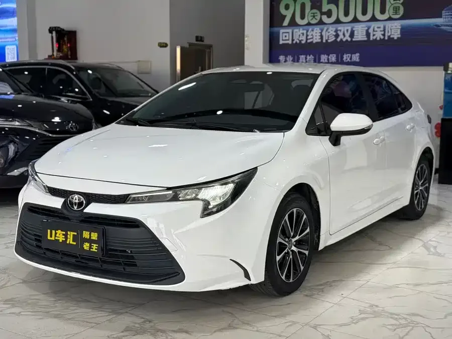 Toyota Levin 2023 Levin TNGA 1.5L CVT Leading Edition 2024 — фото 1, купить с доставкой в Москву