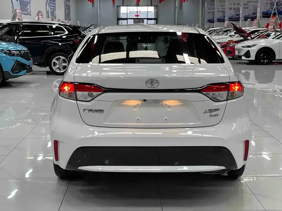 Toyota Levin 2022 Lelink 185T CVT Luxury Edition 2022 — миниатюра 2