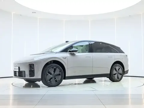 Li Auto i6 2025 купить в Москве