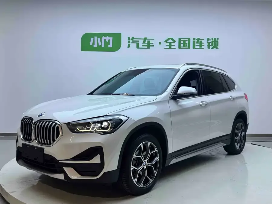 BMW X1 2022 sDrive20Li Fashion Edition 2022 — фото 1, купить с доставкой в Москву