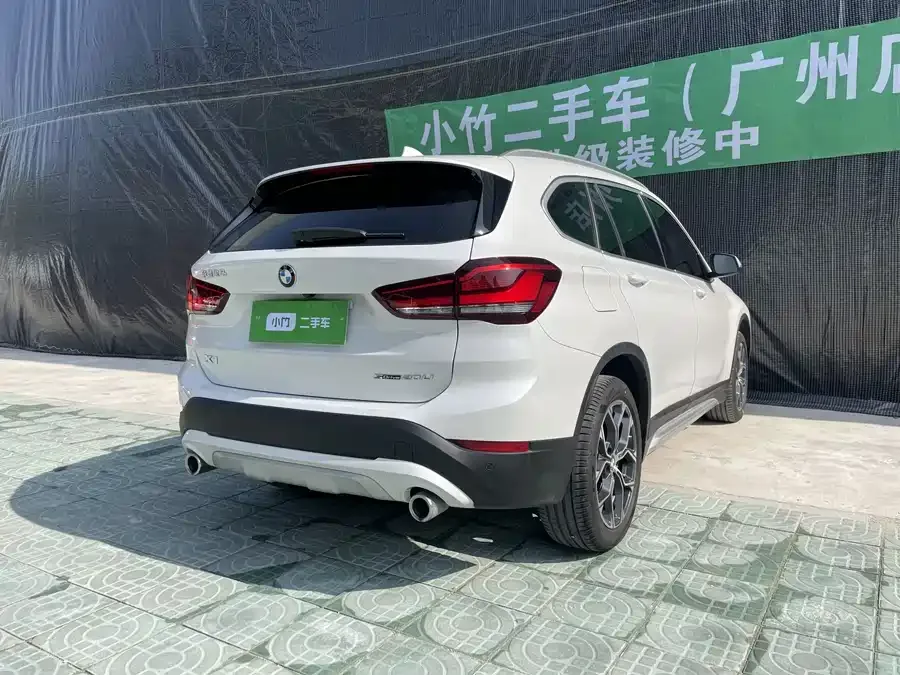 BMW X1 2022 sDrive20Li Fashion Edition 2023 — миниатюра 2