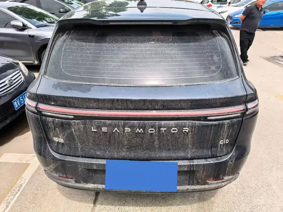 Leapmotor C10 Leapmoo C10 2024 530 Comfort Edition 2024 — миниатюра 2