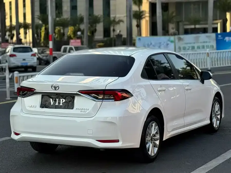 Toyota Corolla Corolla 2023 1.2T Elite Edition 2023 — миниатюра 3