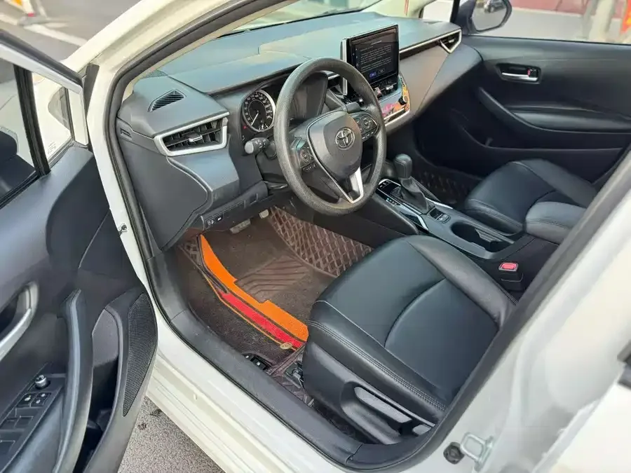 Toyota Corolla Corolla 2023 1.2T Elite Edition 2023 — миниатюра 4