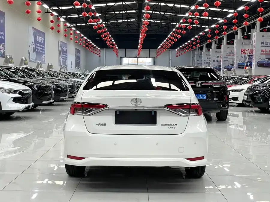 Toyota Corolla Corolla 2021 1.2T S-CVT Elite PLUS Edition 2022 — миниатюра 2