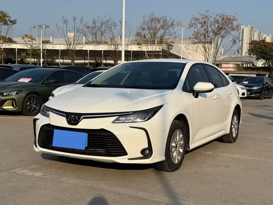 Toyota Corolla Corolla 2023 1.2T Elite Edition 2024 — фото 1, купить с доставкой в Москву