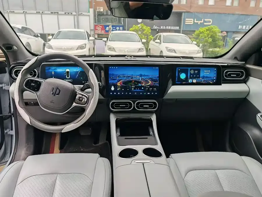 Leapmotor C01 Leapmo C01 2023 525 Comfort Edition 2023 — миниатюра 2
