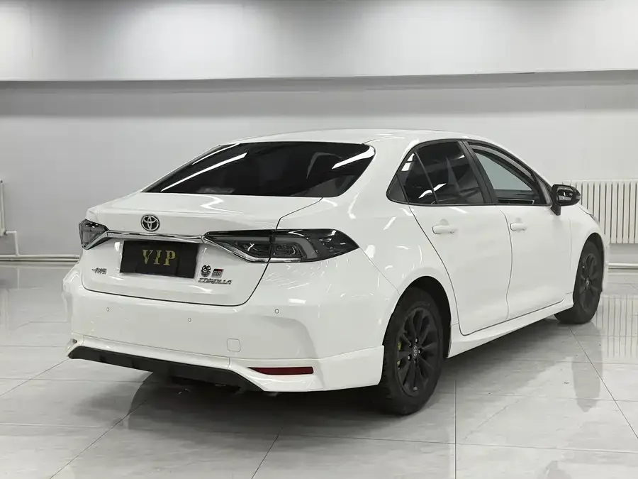 Toyota Corolla Corolla 2021 TNGA 1.5L CVT GR SPORT sports version 2023 — миниатюра 2