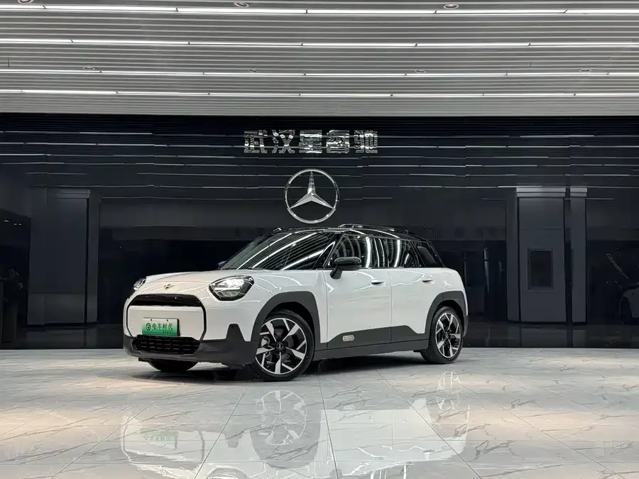 MINI Electric ACEMAN Electric MINI ACEMAN 2024 E Classic 2025 — фото 1, купить с доставкой в Москву