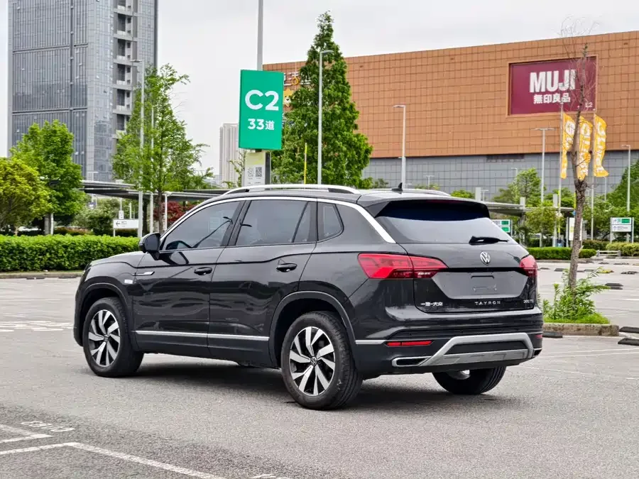 Volkswagen Tayron Tanyue 2022 280TSI 2WD Luxury Smart Edition 2022 — миниатюра 2