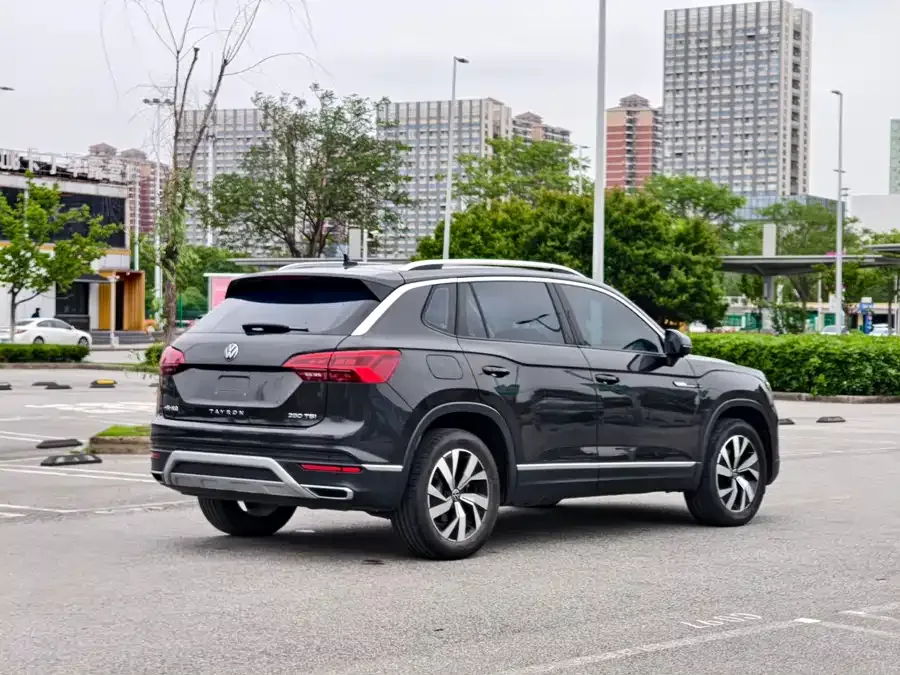 Volkswagen Tayron Tanyue 2022 280TSI 2WD Luxury Smart Edition 2022 — миниатюра 4