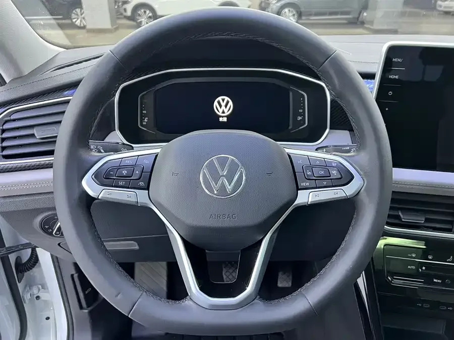 Volkswagen Tayron Tanyue 2023 280TSI 2WD Luxury Plus Advanced Edition 2023 — миниатюра 4