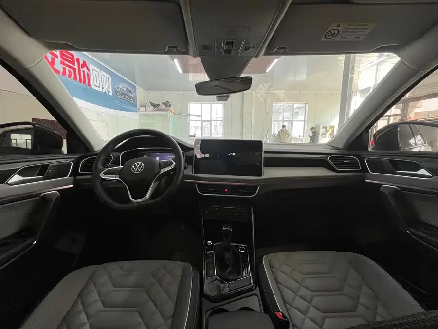 Volkswagen Tayron Tanyue 2023 280TSI 2WD Luxury Plus Advanced Edition 2023 — миниатюра 5