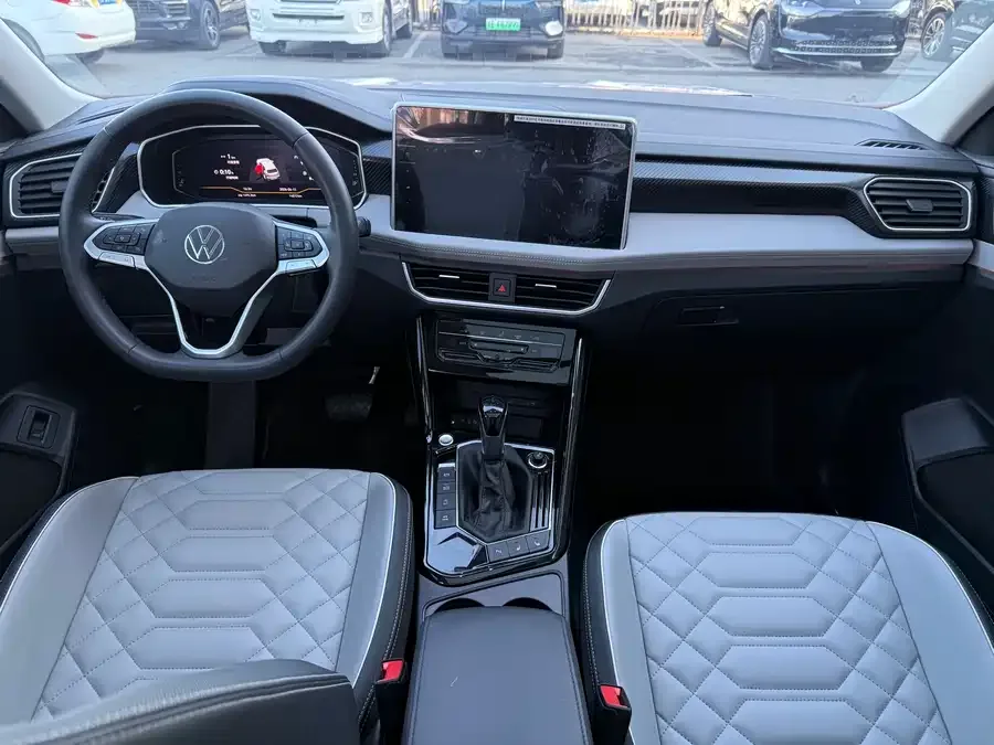 Volkswagen Tayron Tanyue 2024 300TSI 2WD Luxury Plus Advanced Edition 2024 — миниатюра 5
