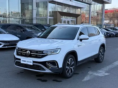 Volkswagen Tayron 2024 купить в Москве