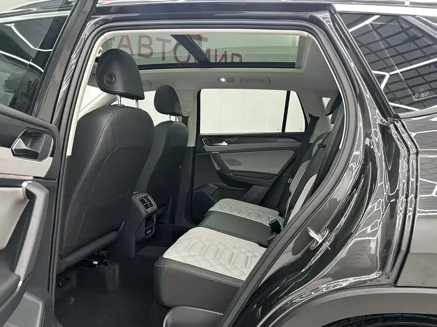 Volkswagen Tayron Tanyue 2023 280TSI 2WD Luxury Plus Advanced Edition 2023 — миниатюра 2