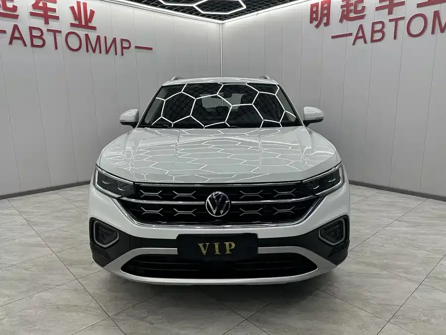 Volkswagen Tayron Tanyue 2023 280TSI 2WD Luxury Plus Advanced Edition 2022 — миниатюра 3