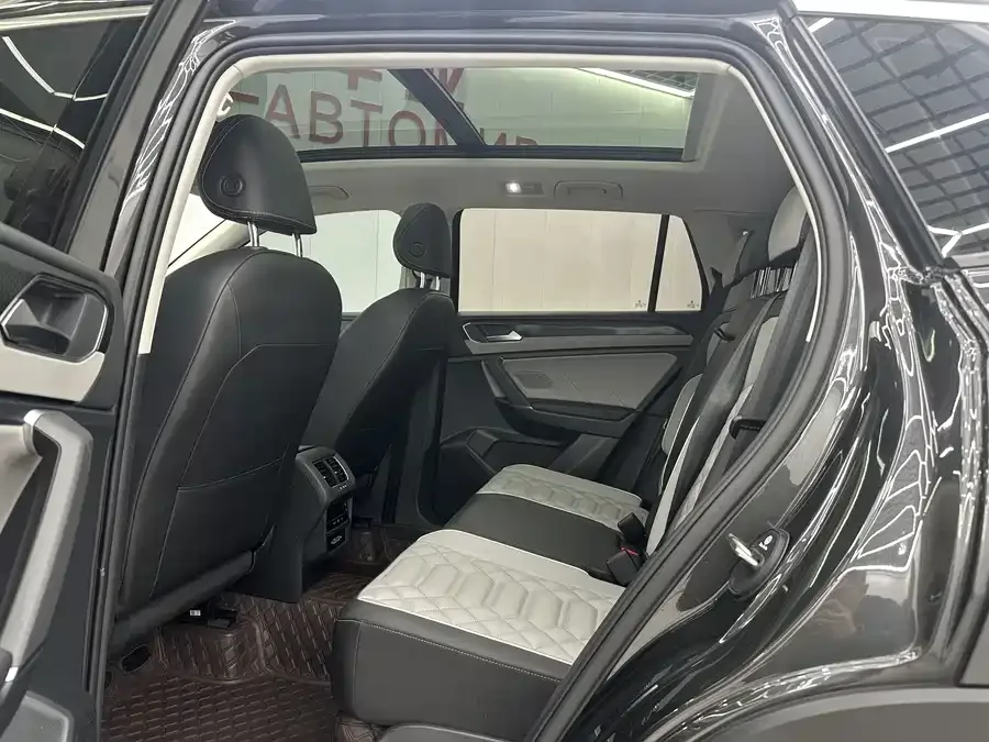 Volkswagen Tayron Tanyue 2023 280TSI 2WD Luxury Plus Advanced Edition 2023 — миниатюра 2