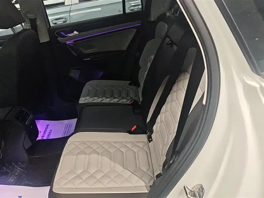 Volkswagen Tayron Tanyue 2023 330TSI 2WD Luxury Plus Advanced Edition 2023 — миниатюра 5