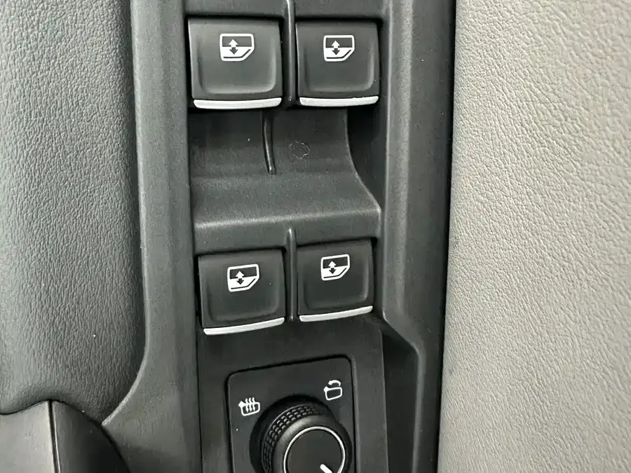 Volkswagen Tayron Tanyue 2023 280TSI 2WD Luxury Plus Advanced Edition 2023 — миниатюра 5