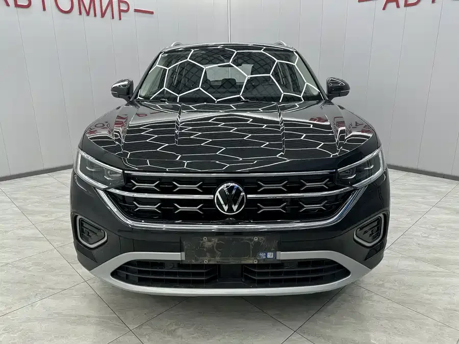Volkswagen Tayron Tanyue 2023 280TSI 2WD Luxury Plus Advanced Edition 2022 — миниатюра 3