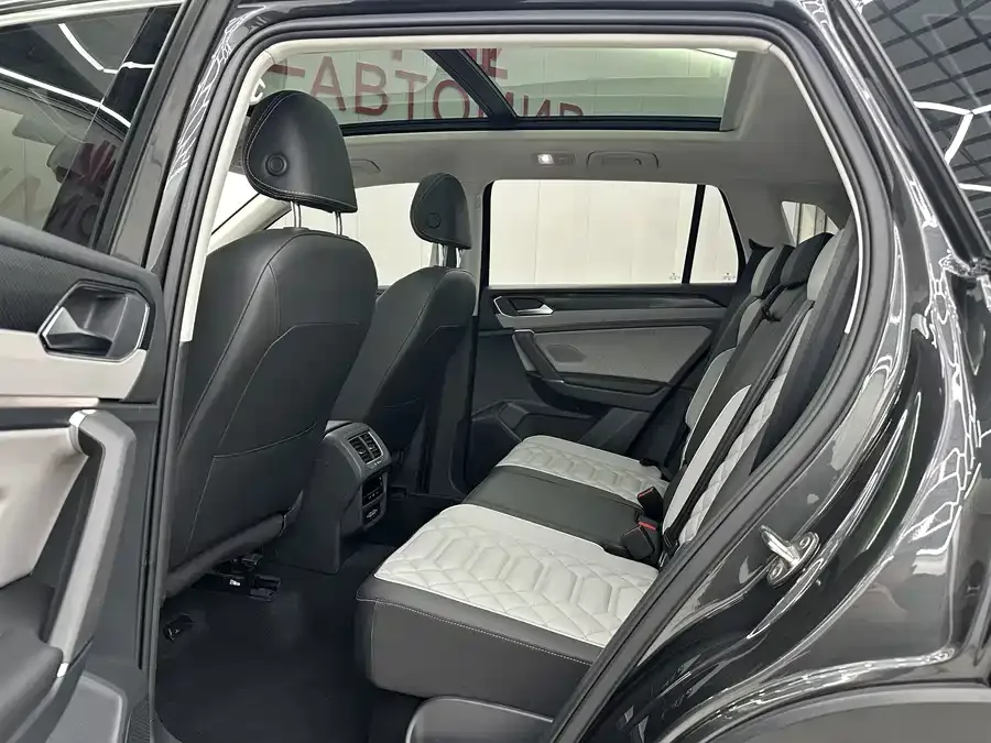 Volkswagen Tayron Tanyue 2023 280TSI 2WD Luxury Plus Advanced Edition 2022 — миниатюра 2