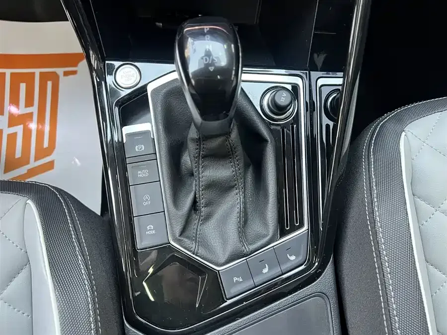 Volkswagen Tayron Tanyue 2023 280TSI 2WD Luxury Plus Advanced Edition 2023 — миниатюра 5