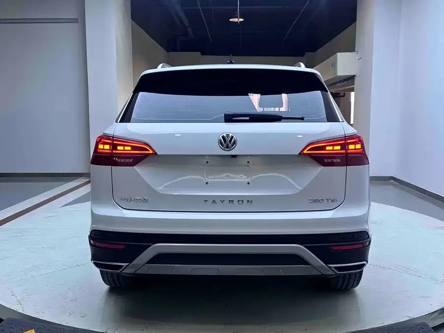 Volkswagen Tayron Tanyue 2022 280TSI 2WD Luxury Smart Edition 2022 — миниатюра 2