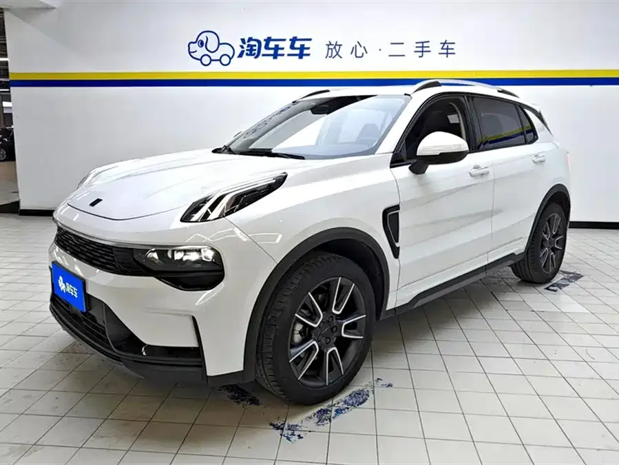 Lynk & Co 01 Lynk & Co 01 2023 2.0TD 2WD Pro 2023 — фото 1, купить с доставкой в Москву