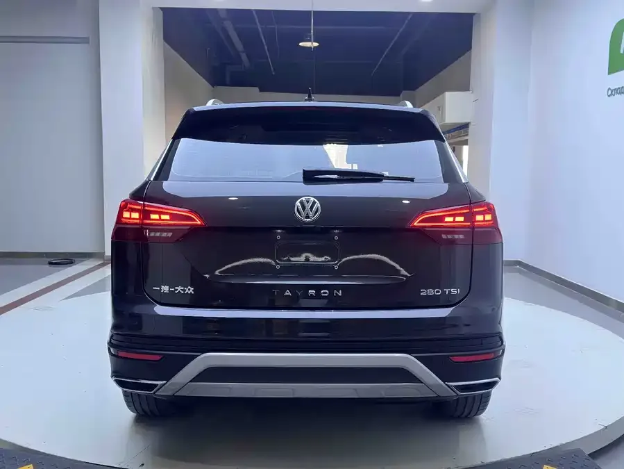 Volkswagen Tayron Tanyue 2022 280TSI 2WD Luxury Smart Edition 2022 — миниатюра 2