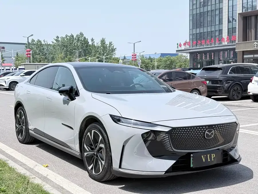 Mazda EZ-6 2024 Pure Electric 600 Zhizun Edition 2024 — миниатюра 3