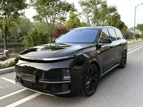 Lixiang L8 2023 купить в Москве