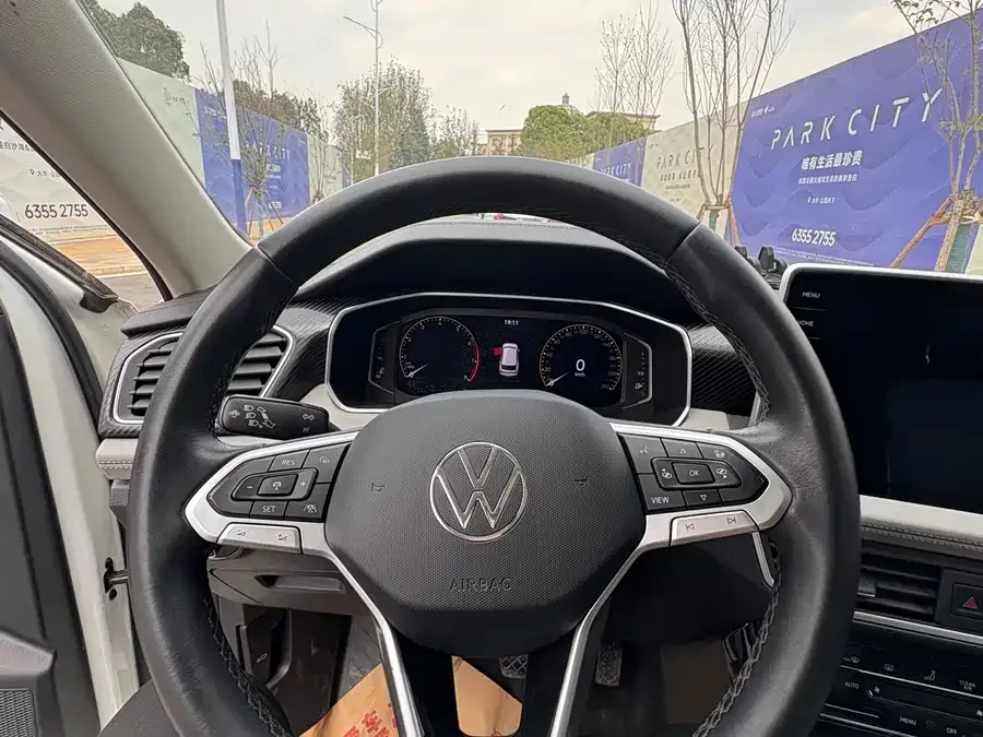 Volkswagen Tayron Tanyue 2023 330TSI 2WD Luxury Plus Advanced Edition 2023 — миниатюра 2