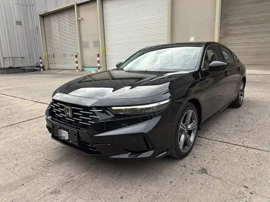 Honda Accord Accord 2025 Sport Series 260TURBO Comfort Edition 2025 — фото 1, купить с доставкой в Москву