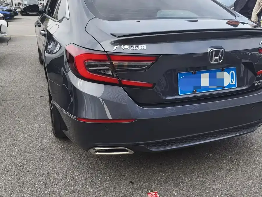 Honda Accord 2022 Accord 260TURBO Fantasy Night Premium Edition 2023 — миниатюра 4