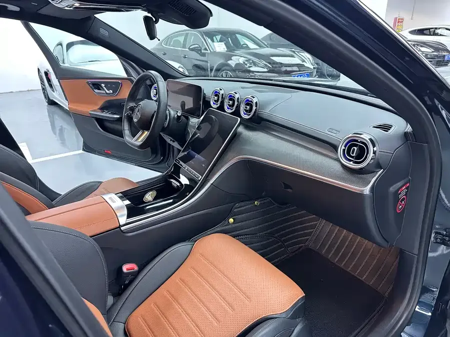 Mercedes-Benz Class C Mercedes-Benz C-Class 2024 C 260 L Sports Edition 2024 — миниатюра 5